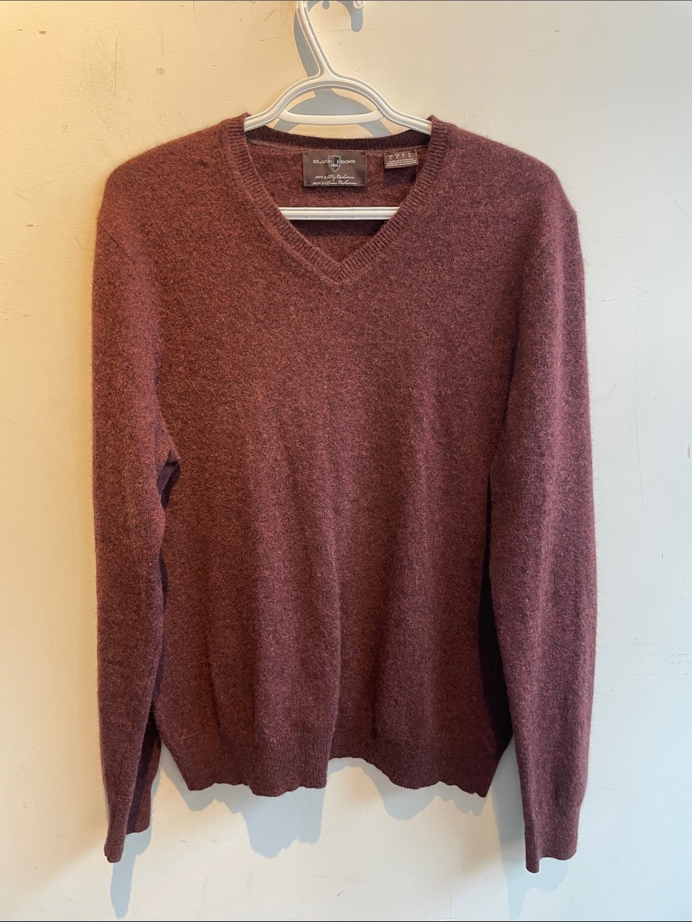 Black Brown 1826 cashmere sweater